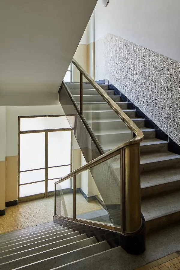 Prague Days - Modern Apt W Retro Elements - New Town