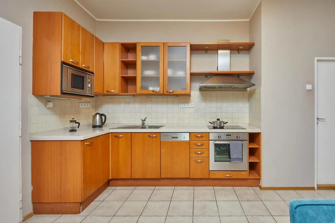 Prague Days - Modern Apt W Retro Elements - New Town アパート